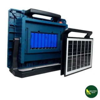 پروژکتور خورشیدی