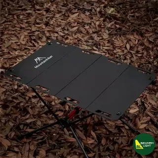 میز شیشه ای تاشو کمپینگ ماونتین هایکر مدل SZK728