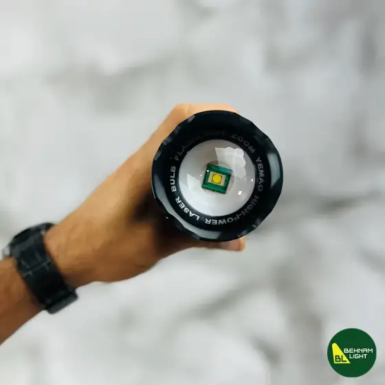 چراغ قوه یامو مدل YEMAO YM-G500