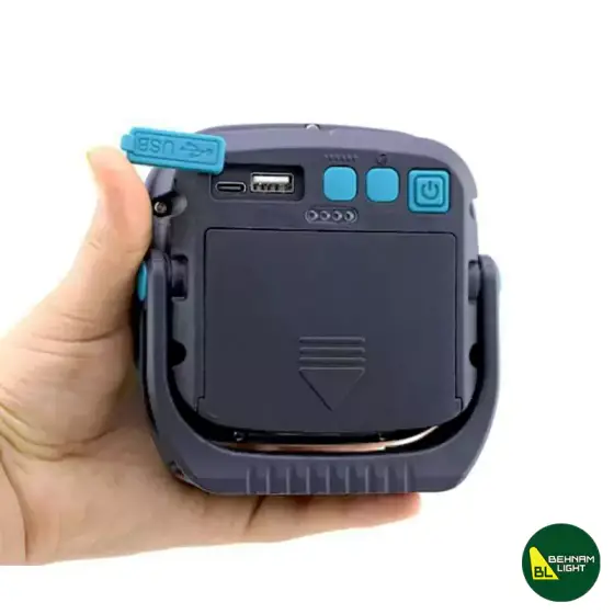 چراغ پروژکتور شارژی اسمال سان مدل ZY-W894-1