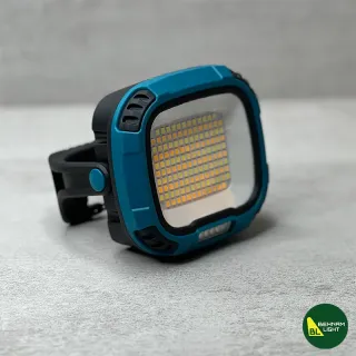 چراغ پروژکتور اسمال سان مدل W893