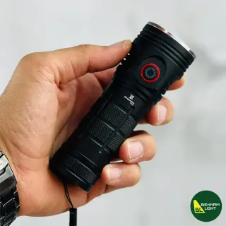 چراغ قوه 8 لامپ زینگارو مدل W5204