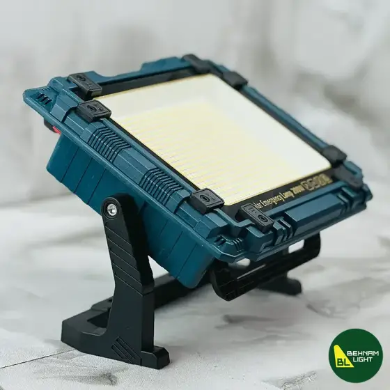 چراغ پروژکتور شارژی خورشیدی 200 وات مدل W8121-1